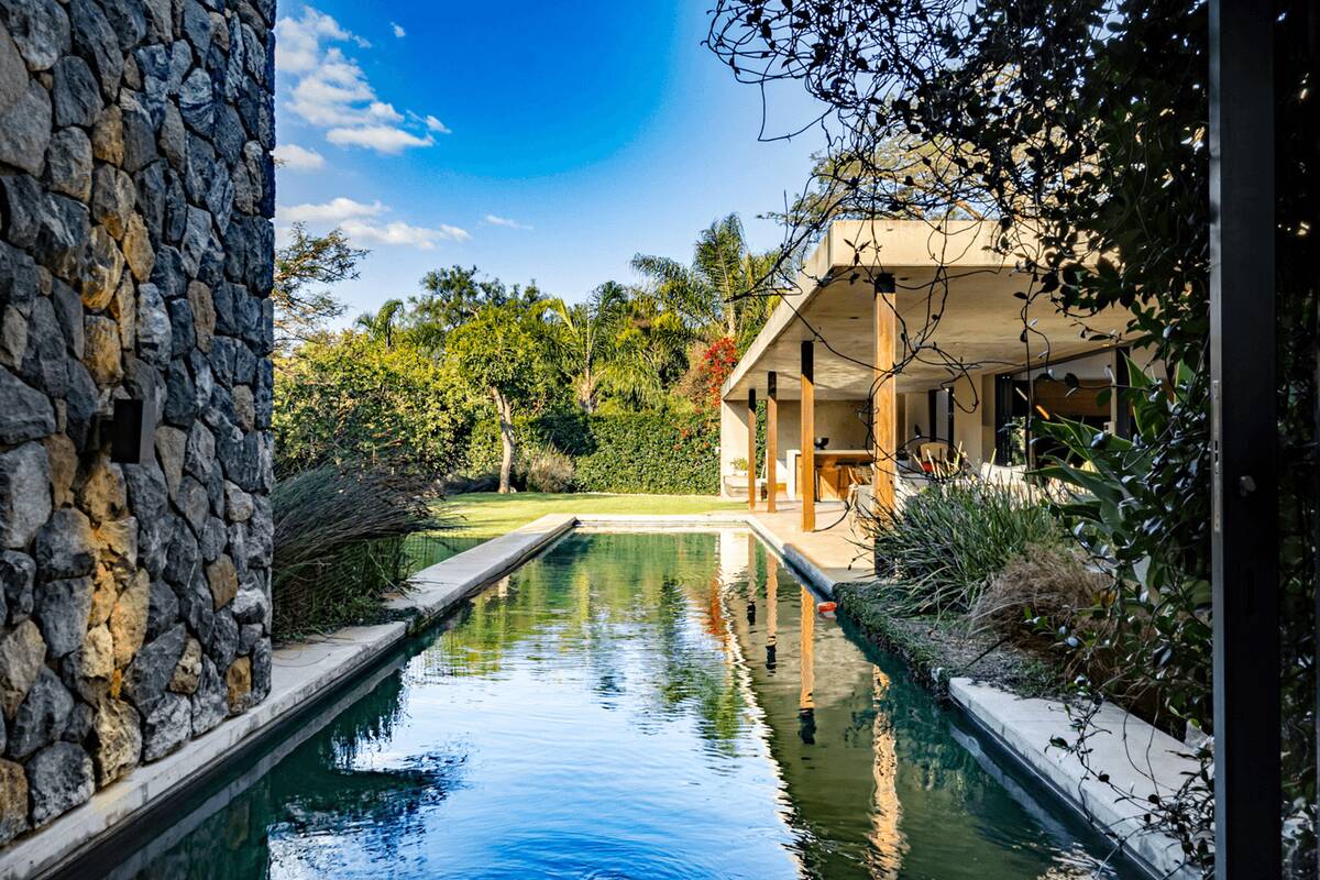 Luxury residence with pool